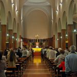 Chiesa interno persone